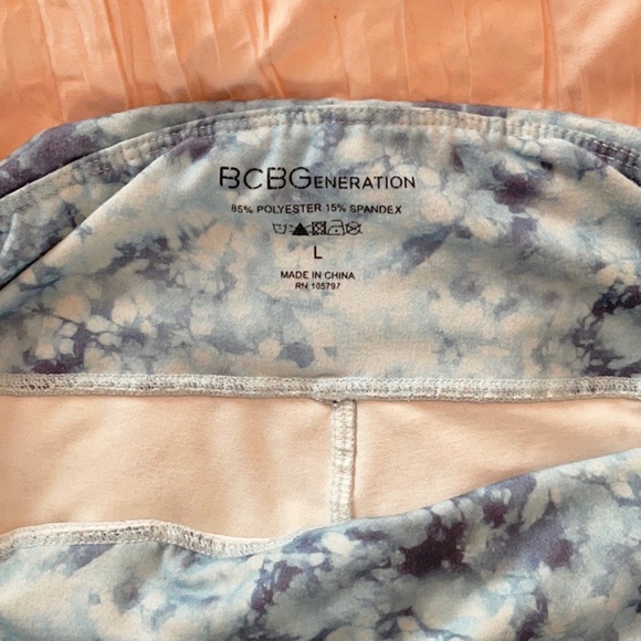 BCBGeneration Printed 7/8 Legging - Picture 8 of 8